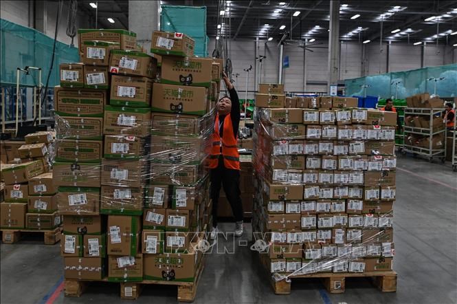 Alibaba nâng cấp mạng lưới logistic cho mua sắm miễn thuế